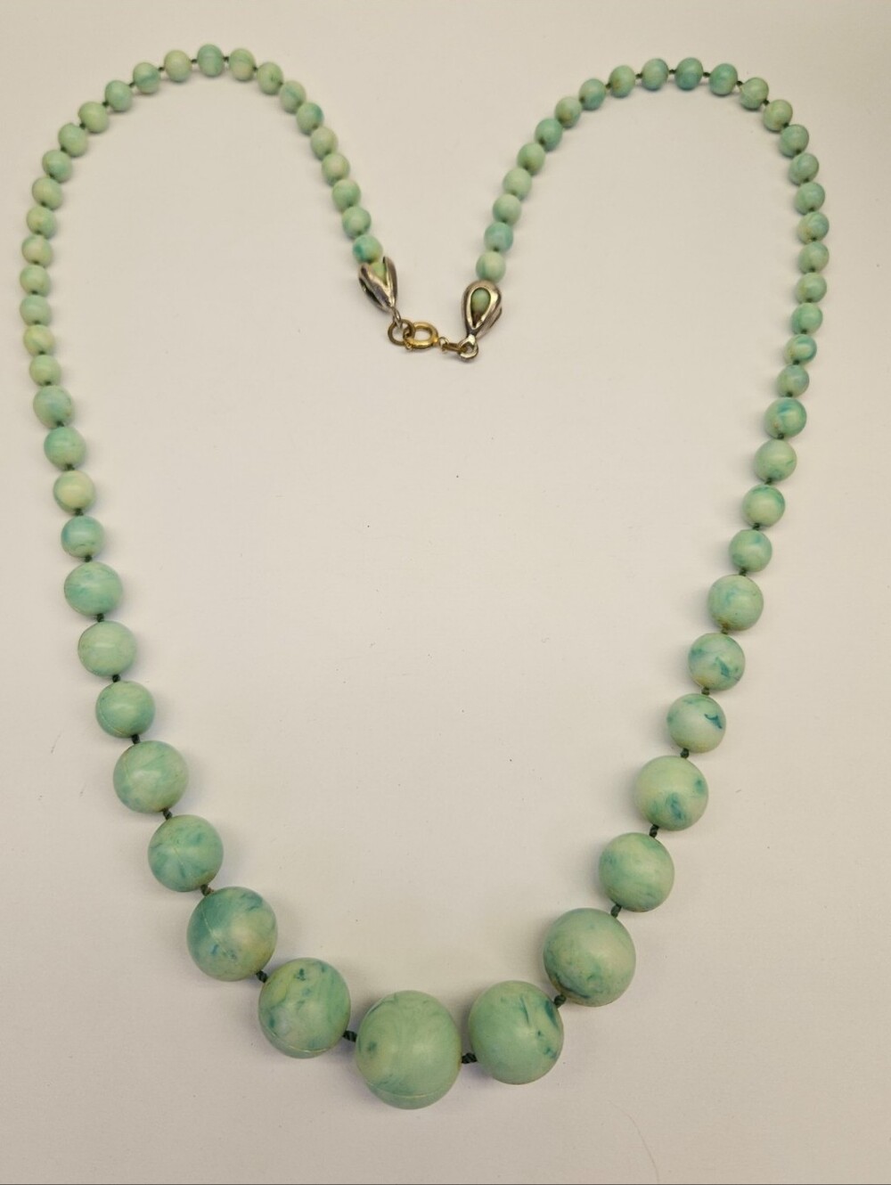Marbled Green Acrylic Beaded Necklace